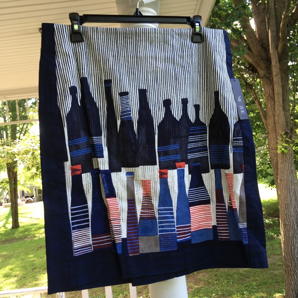 Nic + Zoe Graphic Vintage bottles print skirt 12 new cotton spandex